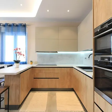 New Modern Riz With Private Pool Near The Town Center And By Wiibuk * Pola