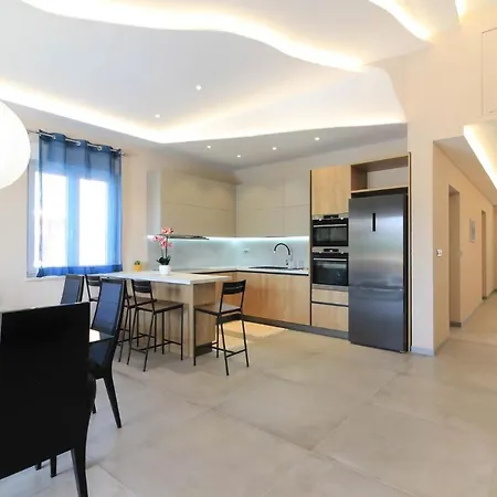 New Modern Riz With Private Pool Near The Town Center And By Wiibuk Villa Pola