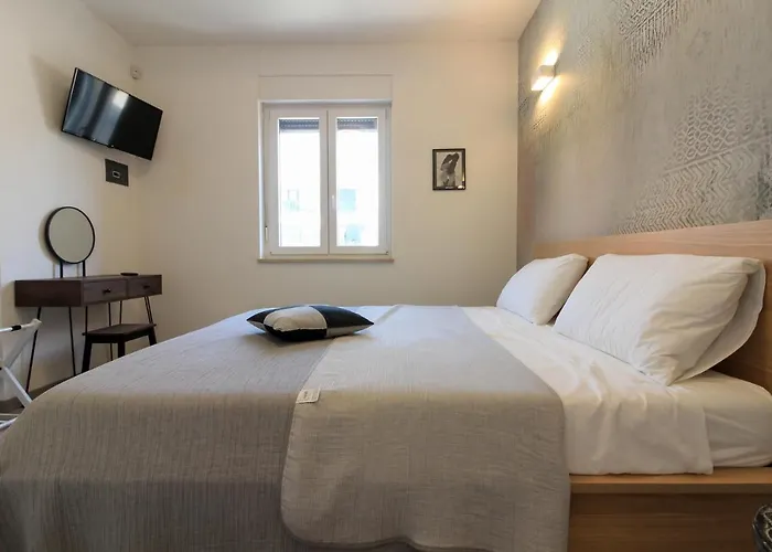 New Modern Riz With Private Pool Near The Town Center And By Wiibuk