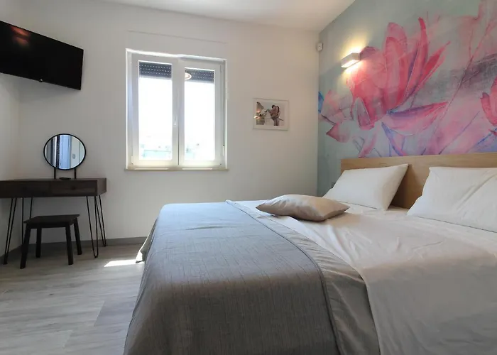 New Modern Riz With Private Pool Near The Town Center And By Wiibuk * Pula