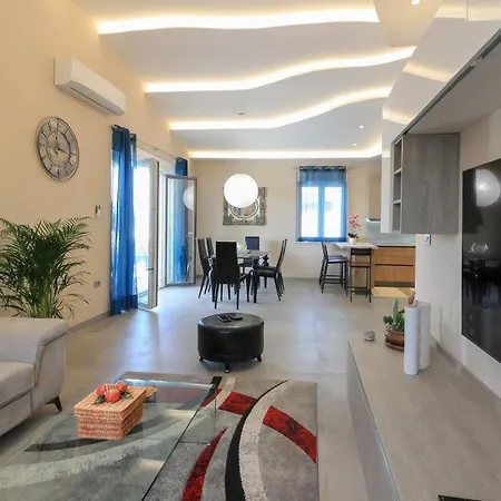 New Modern Riz With Private Pool Near The Town Center And By Wiibuk 빌라 *