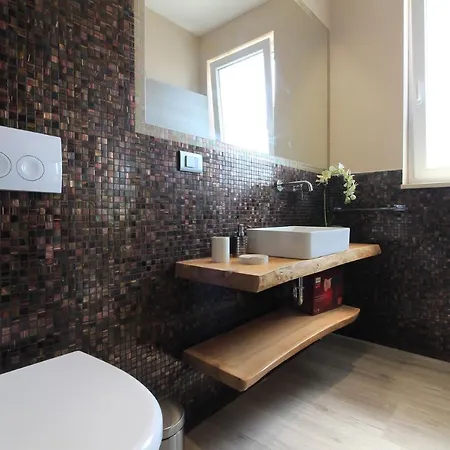 Villa New Modern Riz With Private Pool Near The Town Center And By Wiibuk