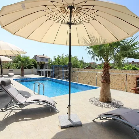 New Modern Riz With Private Pool Near The Town Center And By Wiibuk 빌라 *