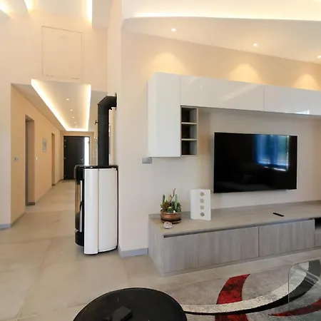 New Modern Riz With Private Pool Near The Town Center And By Wiibuk 빌라 *