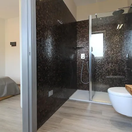 빌라 New Modern Riz With Private Pool Near The Town Center And By Wiibuk