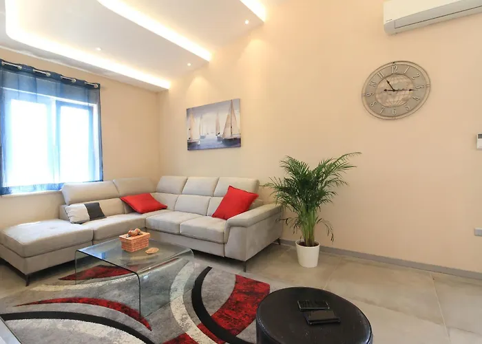 New Modern Riz With Private Pool Near The Town Center And By Wiibuk * Pula