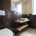 Villa New Modern Riz With Private Pool Near The Town Center And By Wiibuk