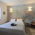 Villa New Modern Riz With Private Pool Near The Town Center And By Wiibuk Pula