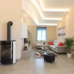 Villa New Modern Riz With Private Pool Near The Town Center And By Wiibuk Pula