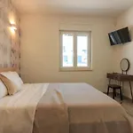 Villa New Modern Riz With Private Pool Near The Town Center And By Wiibuk Pula